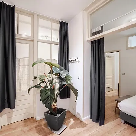 Spacious Koster Beach Apartment, Close To The Beach *
