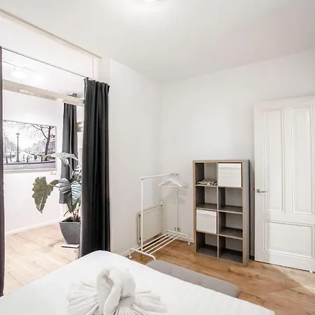 Spacious Koster Beach Apartment, Close To The Beach
